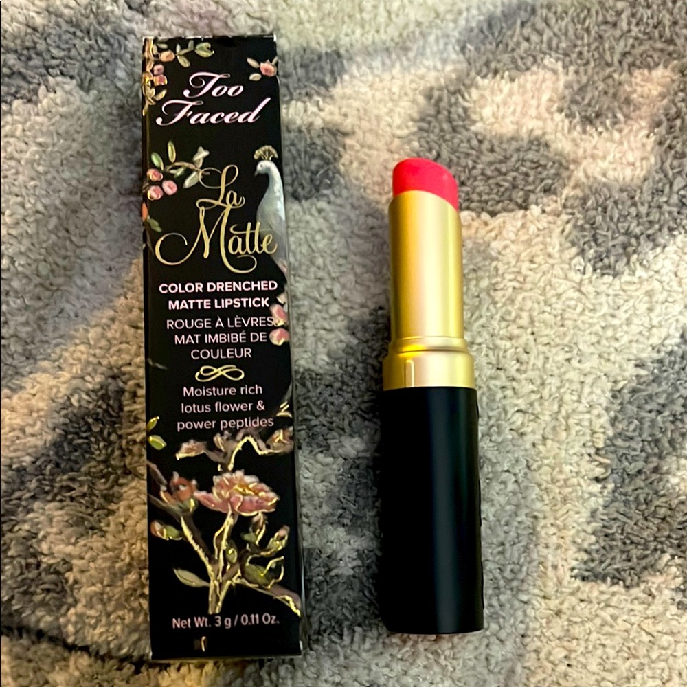 Too Faced: La Matte Color Drenched Lipstick: 
As If! 👛 Brand New! 👑